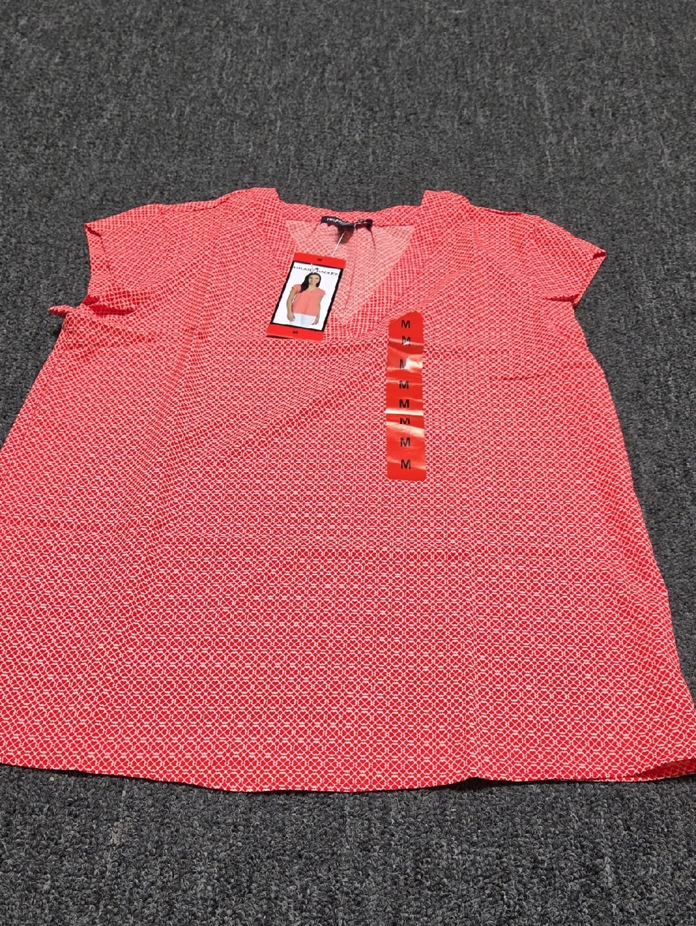 (#1) Hilary Radley Coral Geometric V-Neck Cap Sleeve Blouse